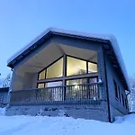 Iiris - Peaceful Lapland Surrounded By Nature Äkäslompolo
