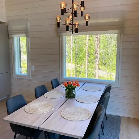 Iiris - Peaceful Lapland Surrounded By Nature شاليه